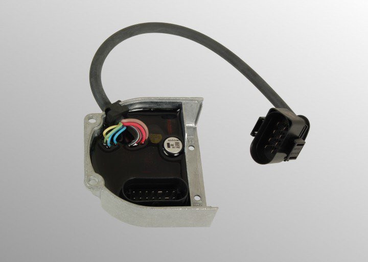 Блок управления 12В Hydronic D4 SC (25 2257 05) купить в Сургуте